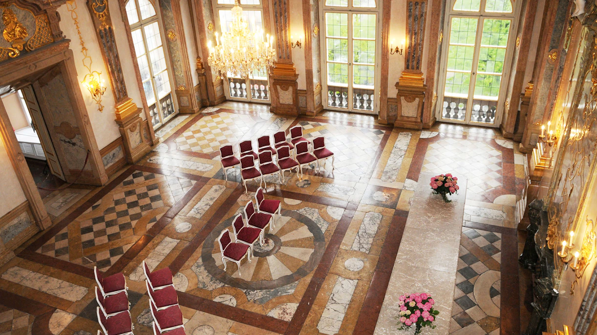 https://cdn-imgix.headout.com/media/images/6d4c79da2bfc30c6f0424ff475a6dab6-18890-salzburg-dinner-and-classical-concert-at-mirabell-palace-09.jpg