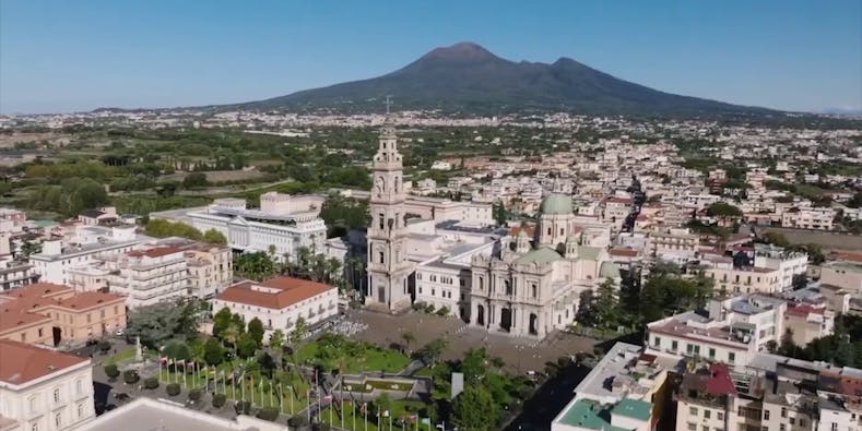 Discover the best things to do in Naples