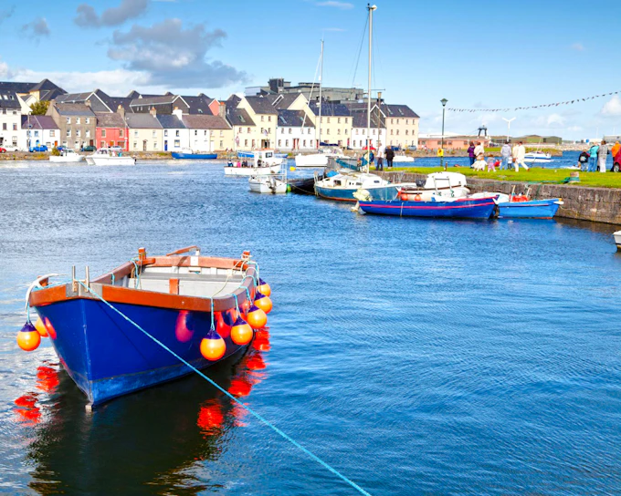 Galway Private Walking Tour with Local Guide (Product 52678)