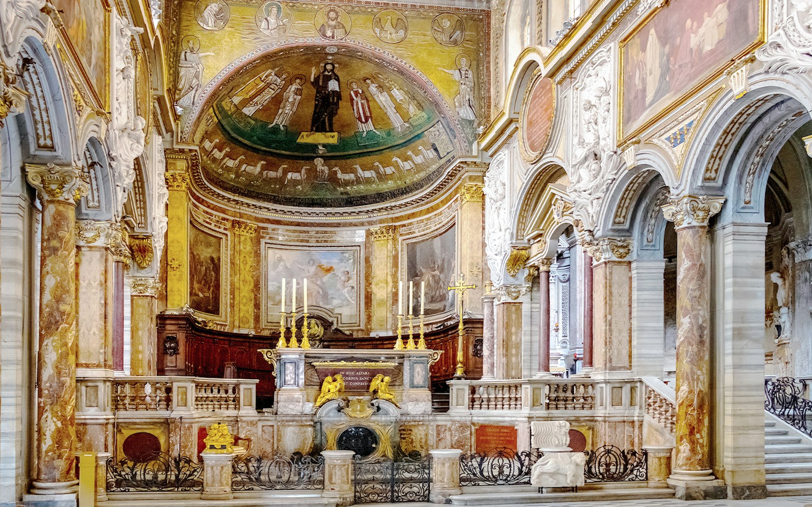 Transept Chapels