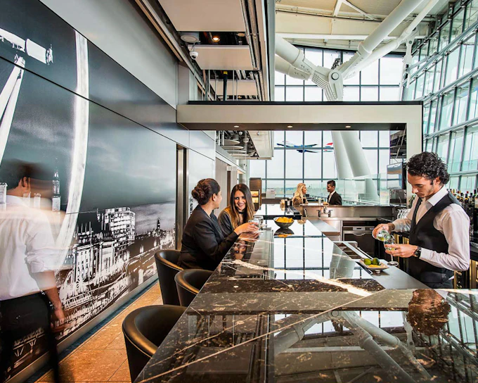 London Heathrow Airport: Plaza Premium Lounge at Terminal 5