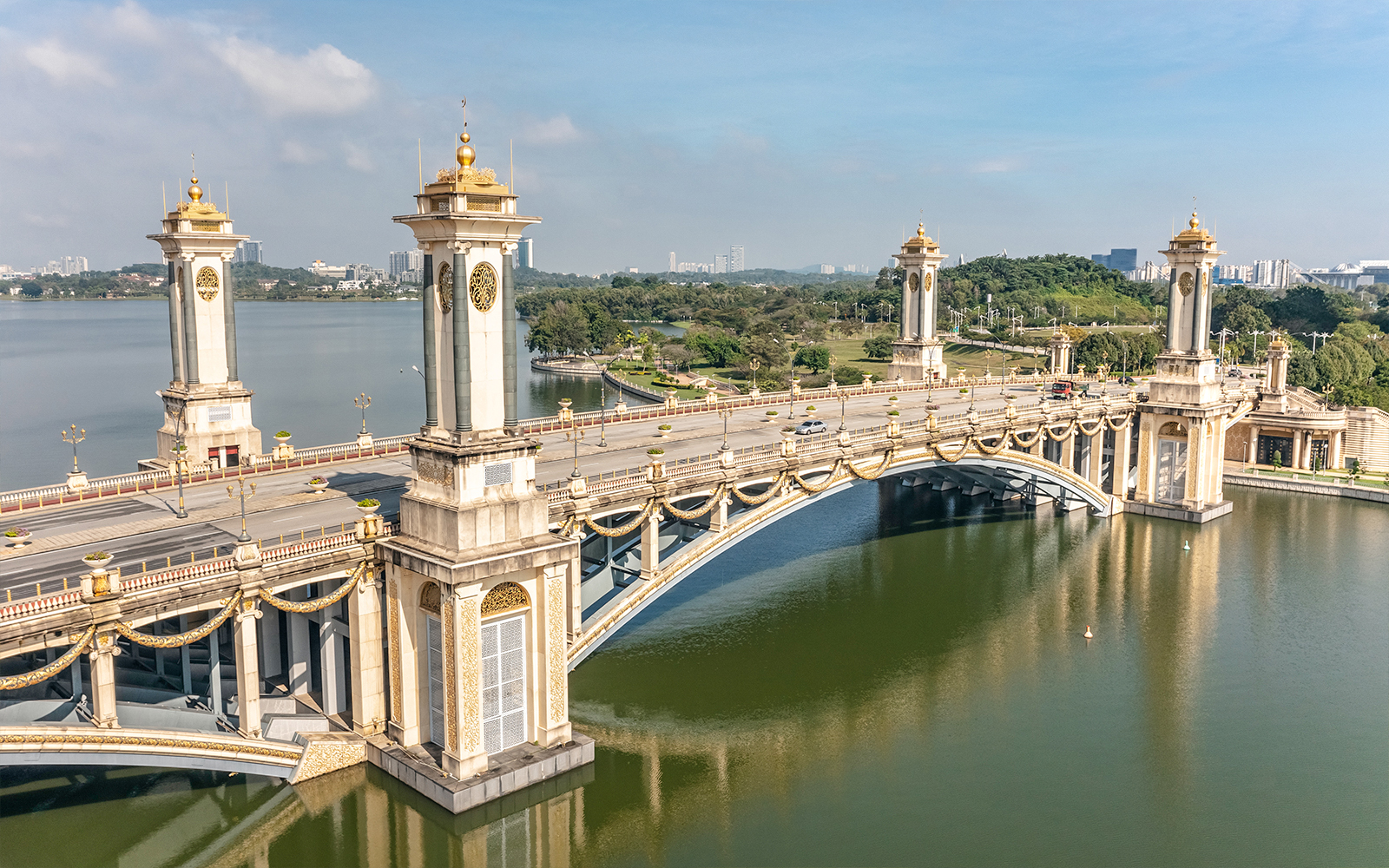 Seri Gemilang Bridge