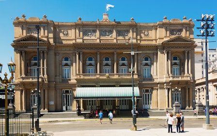 Teatro Colón Tickets with City Walking Tour