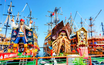 alanya pirate boat tour with lunch and unlimited soft drinks, foam party and round-trip hotel transfers-2