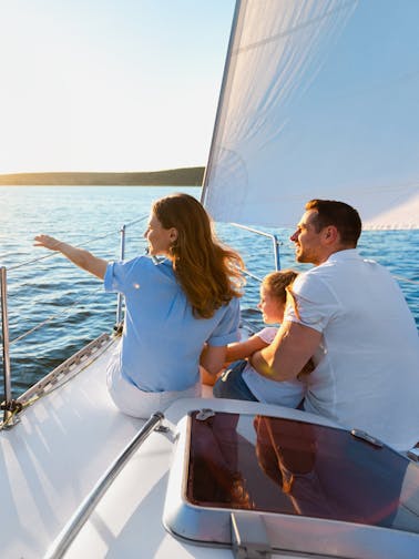 Cruises - Cala Minnola