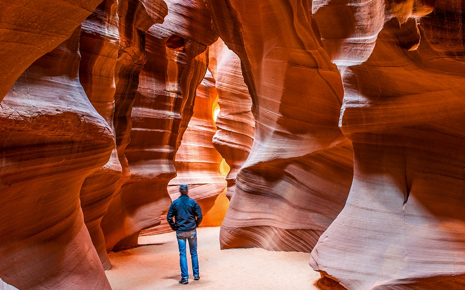 Lower Antelope Canyon