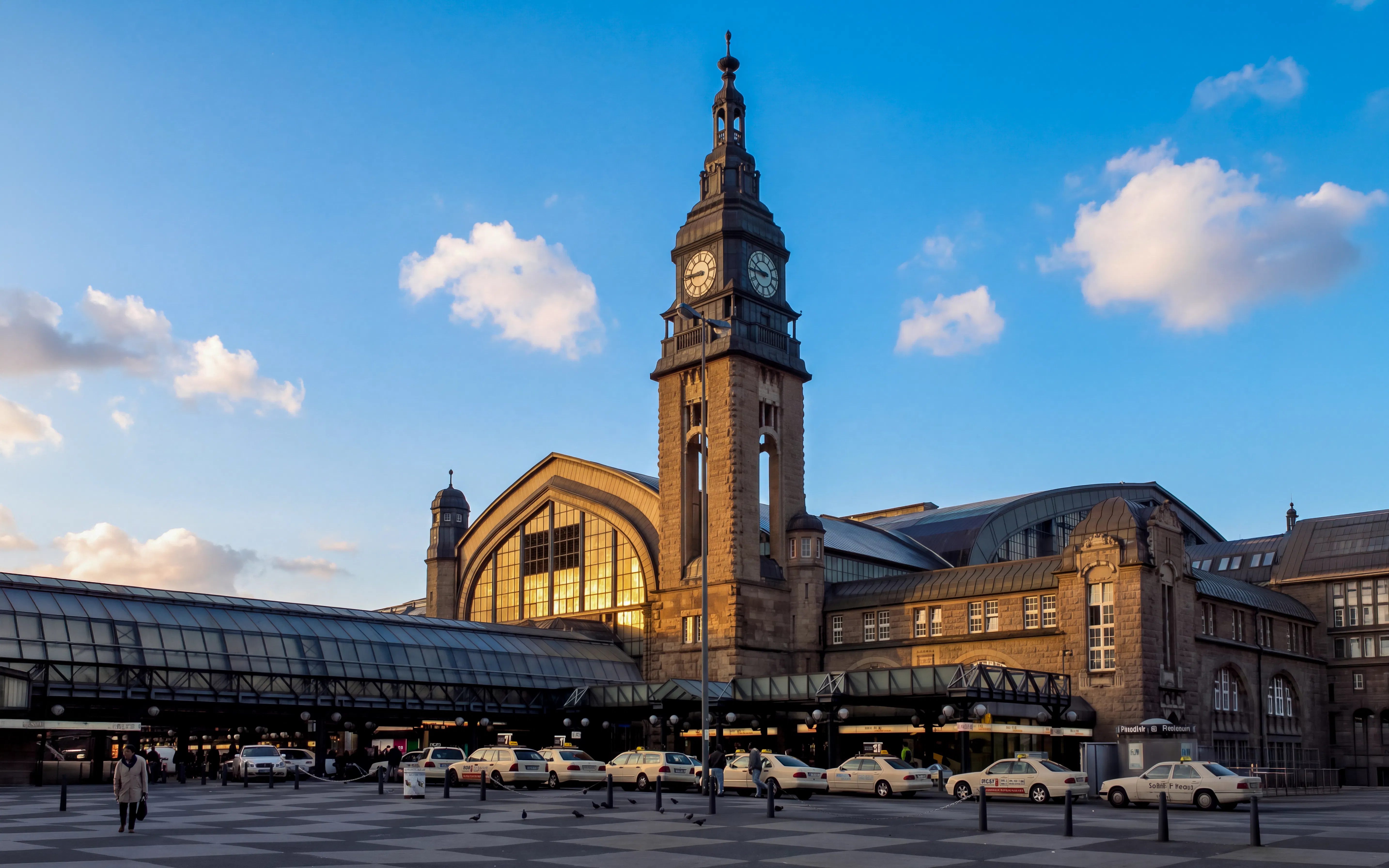 Estação Dammtor	