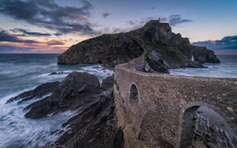 biarritz'den: gaztelugatxe, bilbao ve guggenheim müze turu-4