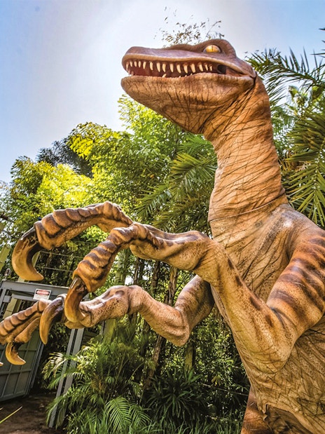 Dinosaur figure at Jurassic Park attraction, Universal Studios Orlando.