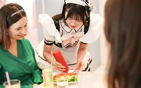 le maid café de shinjuku par maidreamin-1