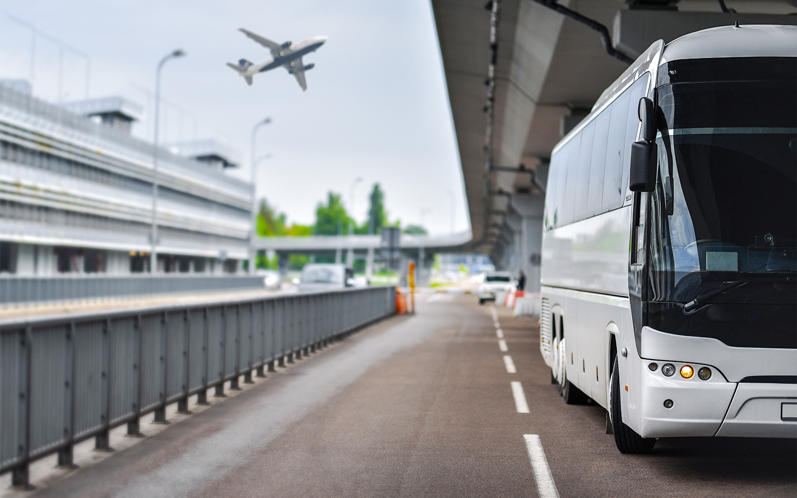 Dubai Airport Transfers-Shuttle Transfers