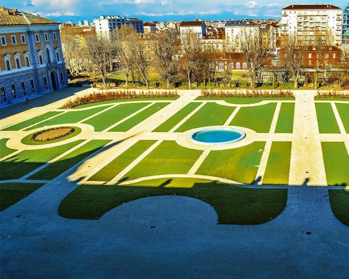 Royal Palace of Turin Skip-the-Line Entry Ticket with Audio Guide