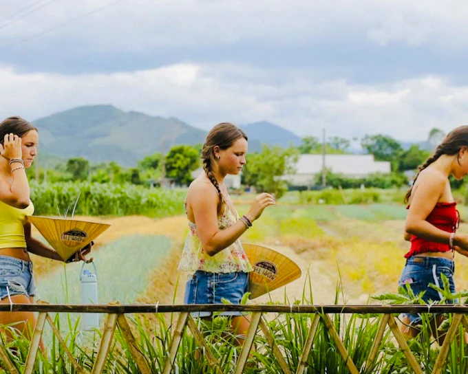 Hue Cooking Class with Local Market and Farm Visit (Product 52701)