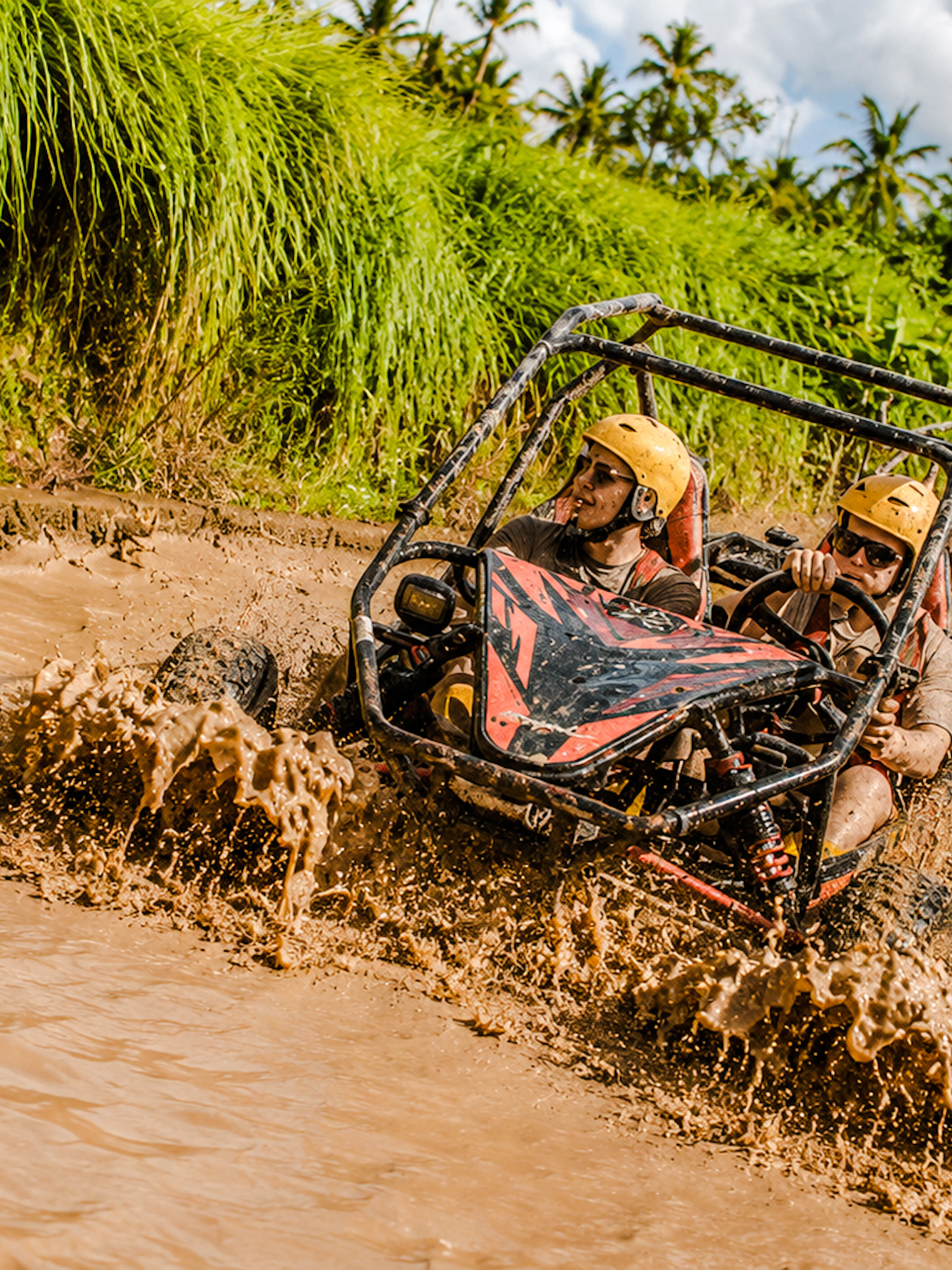 offroad-åkattraktioner med buggy på bali och tubing med lunch-1