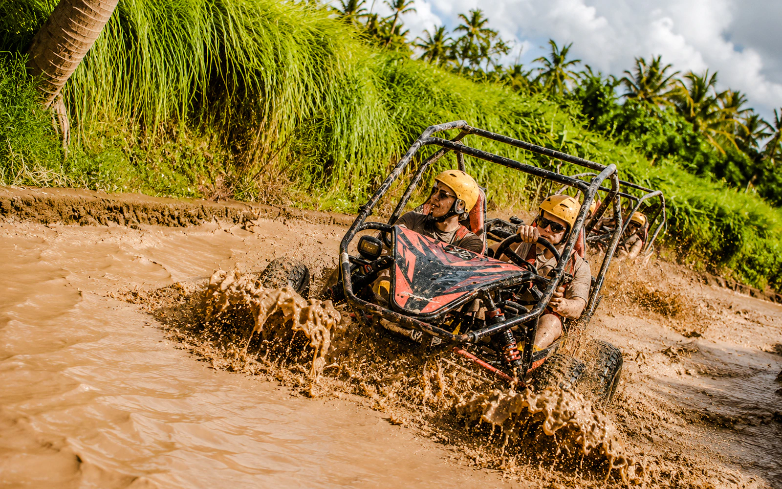 Bali : Buggy Adventure With Water Tubing and Lunch