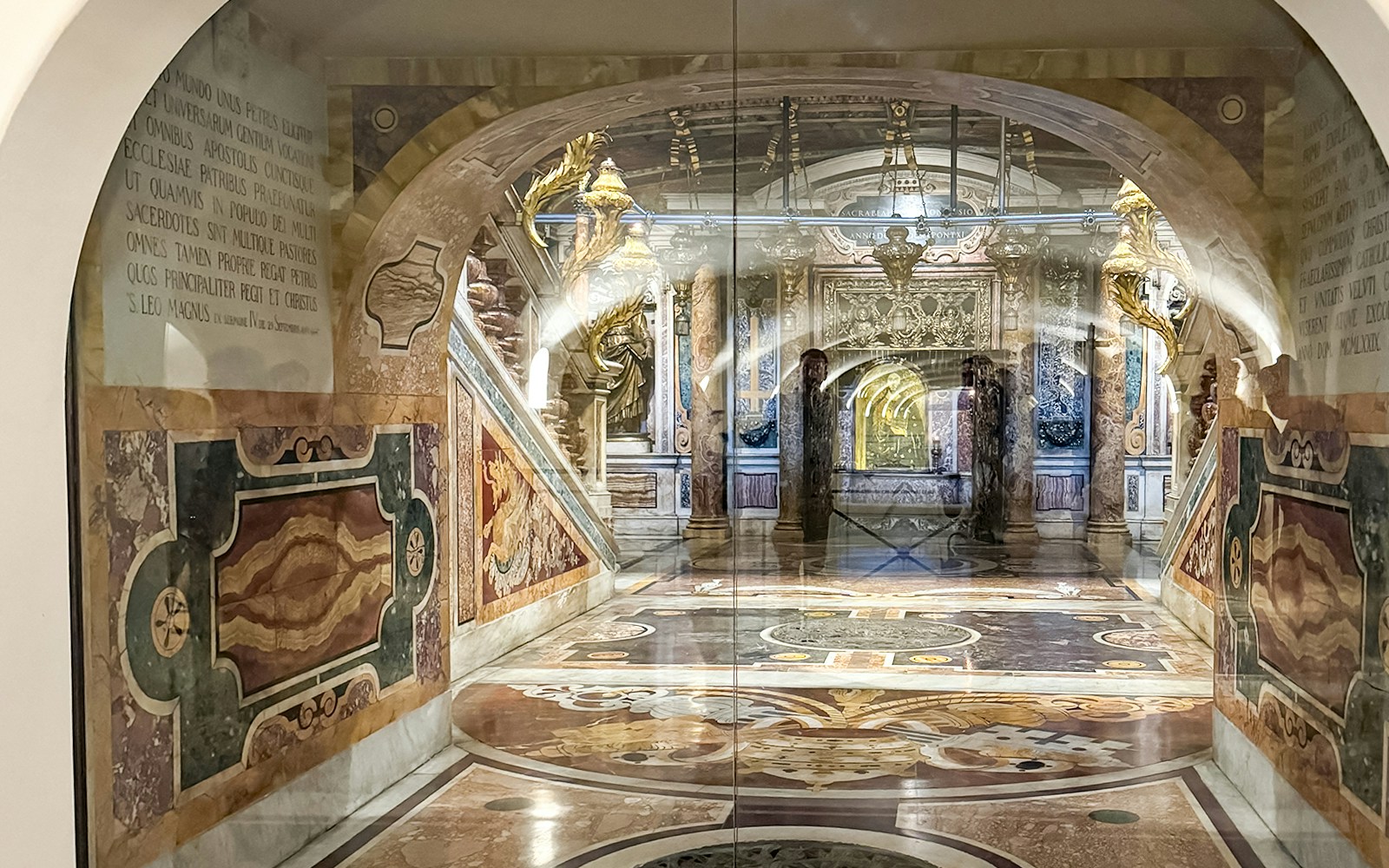 Saint Peter’s grave at St Peter's Basilica