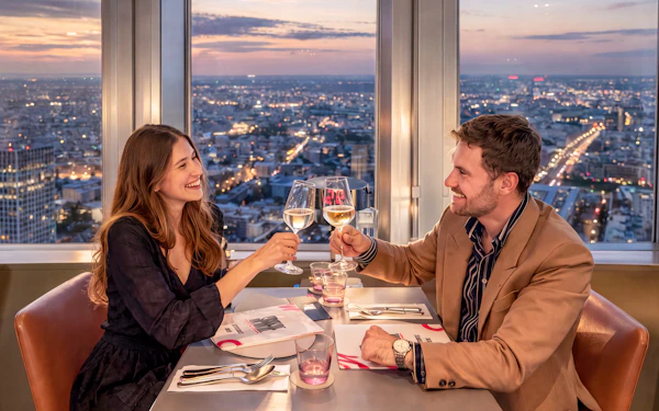 Berlin TV Tower Entry Tickets & Restaurant Reservation
