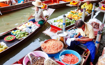fra bangkok: maeklong jernbanemarked, damnoen saduak flytende marked og ayutthaya – liten gruppetur-1