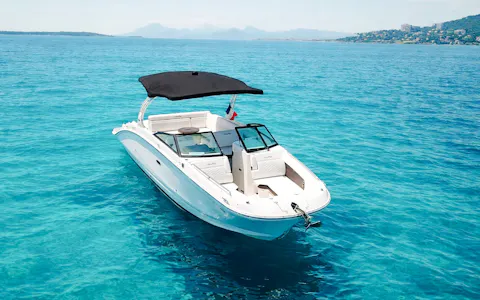 From Cannes: Private Boat Tour to the Lérins Islands