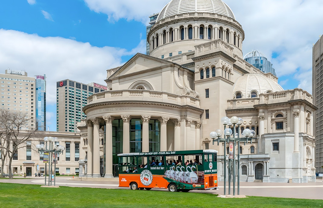 Old Town Trolley Boston