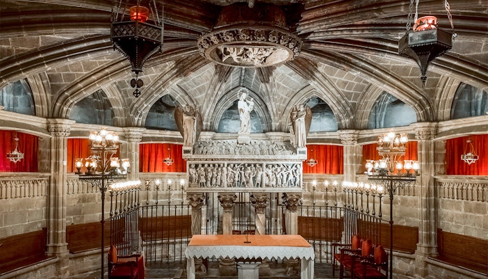 About Barcelona Cathedral