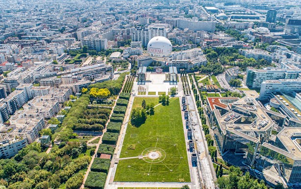 Aerial view of Generali Balloon over Parc André Citroën in Paris.