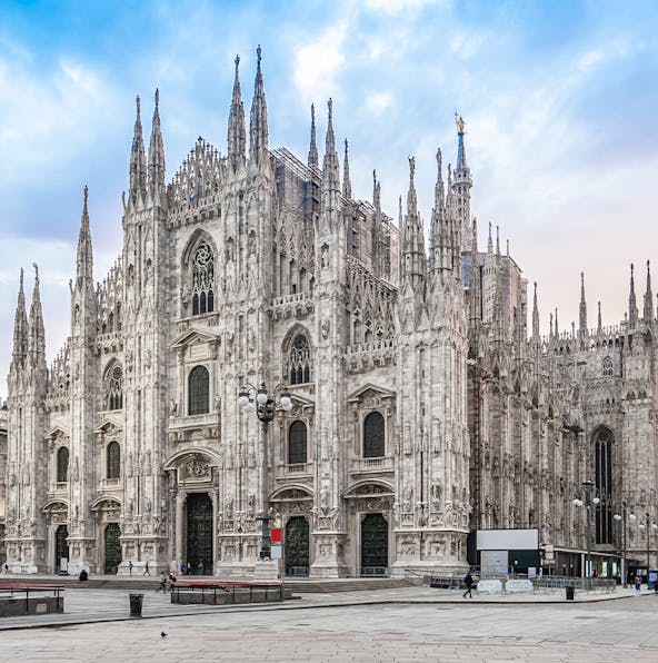 Your guide to Milan Cathedral Square attractions