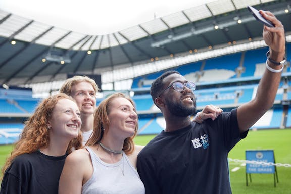 guided tour of manchester city stadium-7