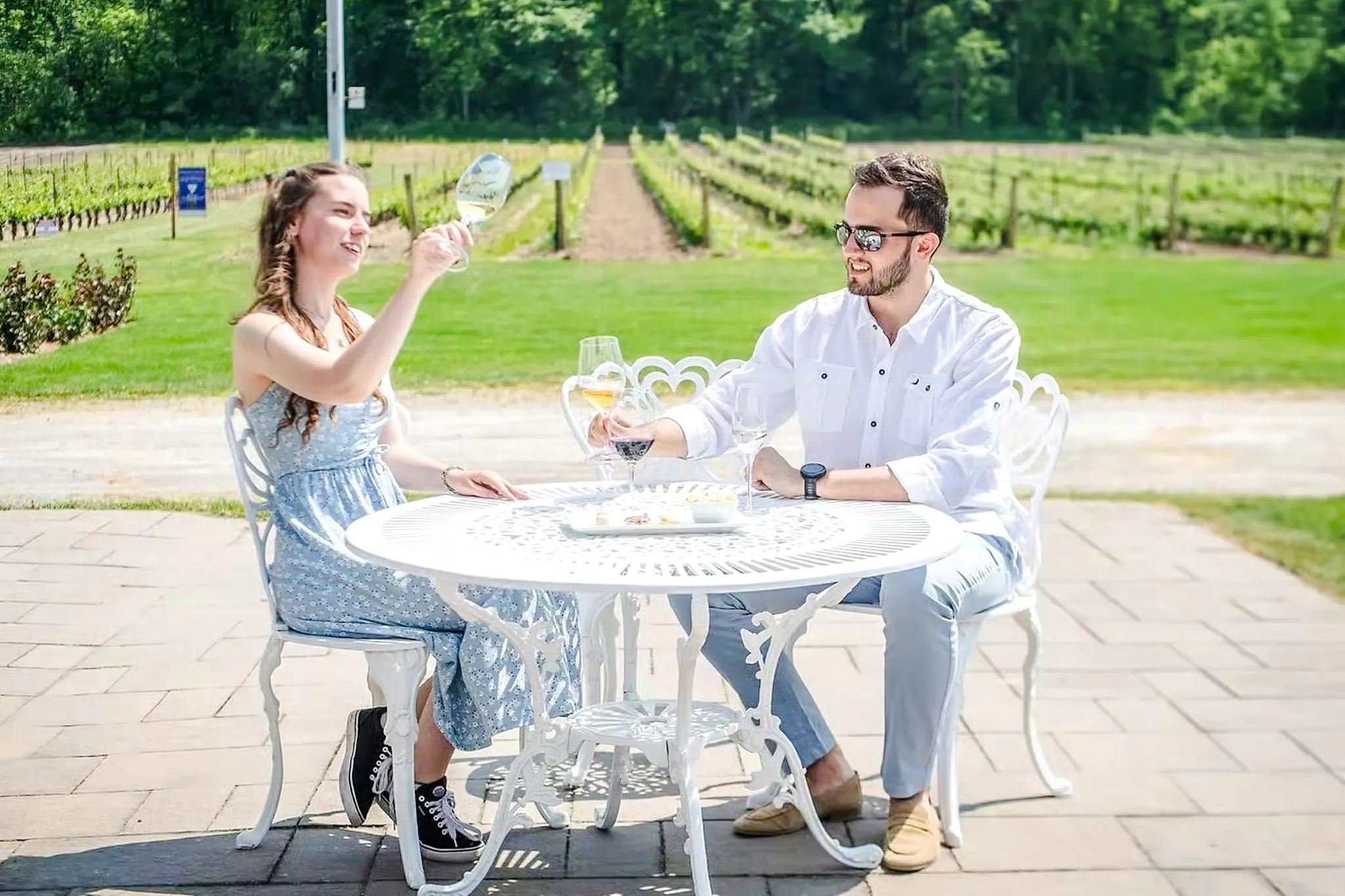 Toronto To Niagara Sparkling Wine & Icewine Tour