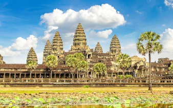 angkor temples small-group guided tour with french-speaking guide-2