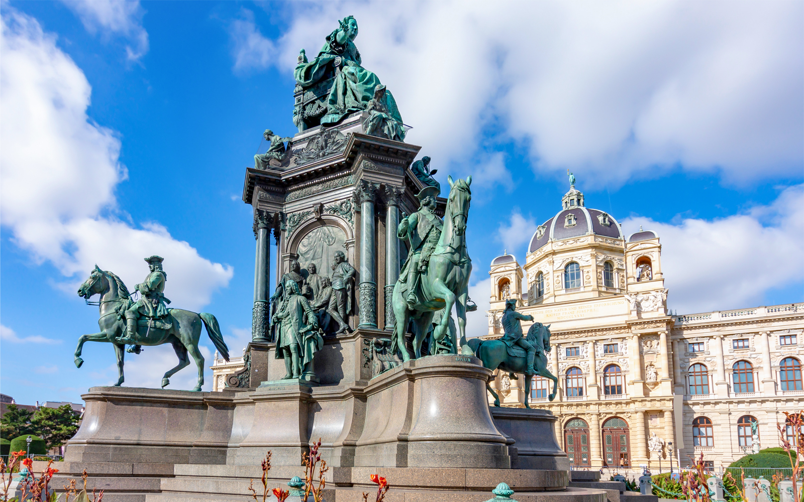 Maria-Theresien-Platz