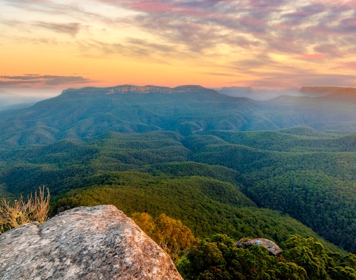 Sublime Point - Jamison valley view during sunset