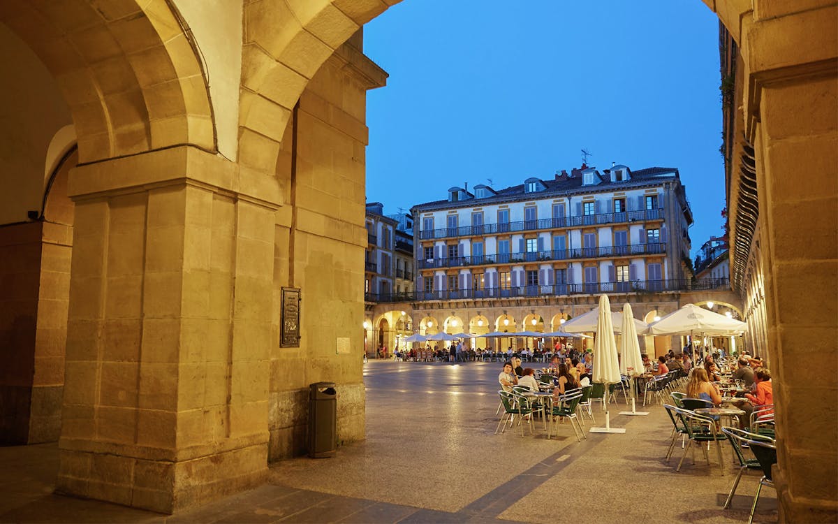 guided walking tour of san sebastian with pintxo and drink-9 guided walking tour of san sebastian with pintxo and drink-9