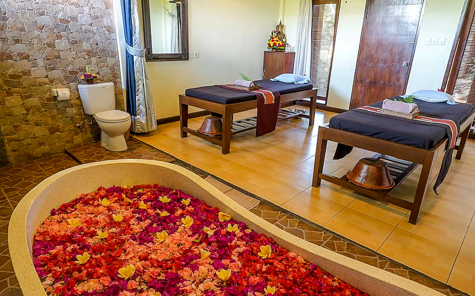 Ubud Balinese Spa and Massage in Rice-Field Setting