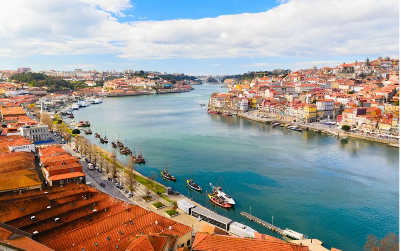 Porto by the Ocean: Self-Guided City Exploration Game Image 8