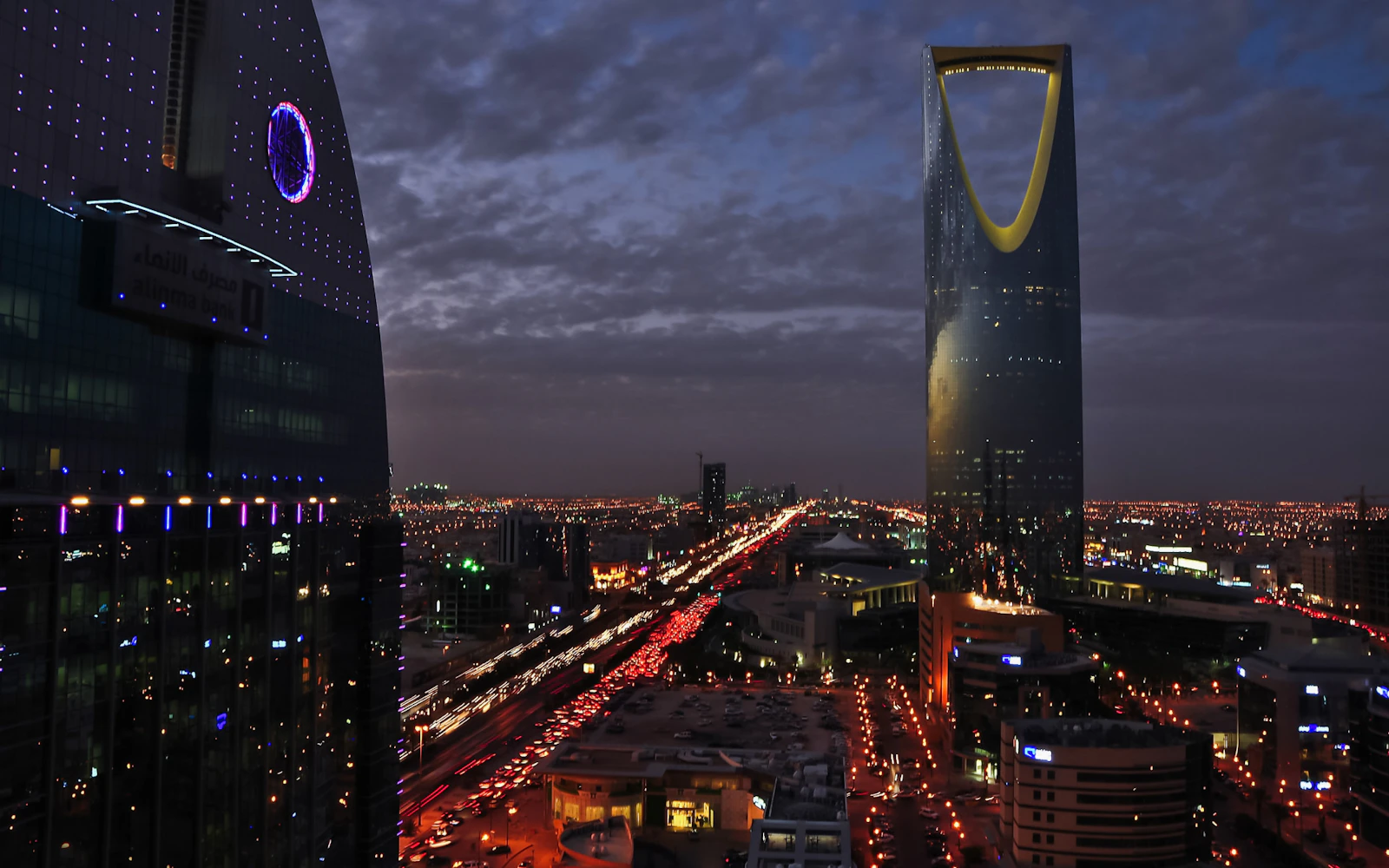 Riyadh City Tour with Guide & Transport: Al-Masmak Fortress & Kingdom Centre Sky Bridge Image 3