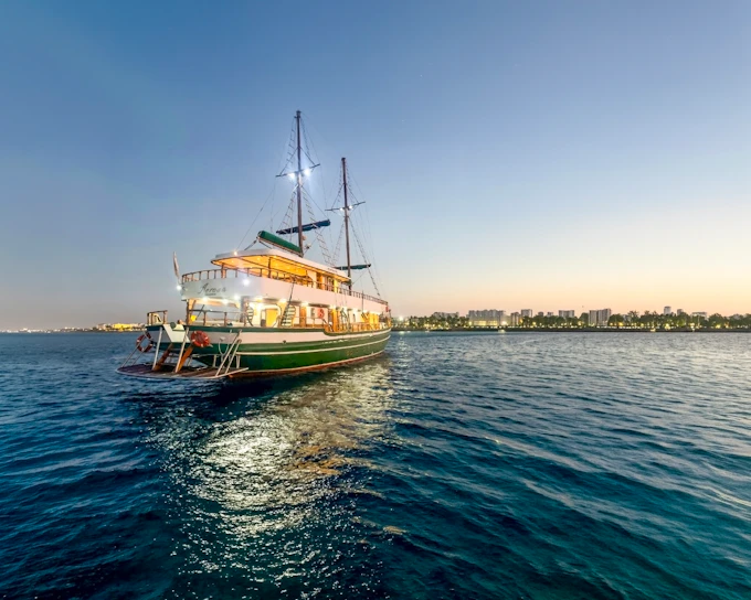 From Ayia Napa/Protaras: Blue Lagoon Sunset Cruise with Open Bar & Local Buffet