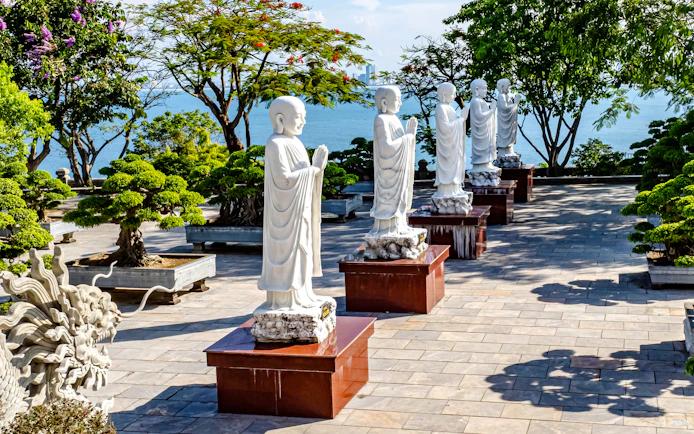 Da Nang 3-Pagodas Guided Tour: Linh Ung, Nam Son and Quan The Am
