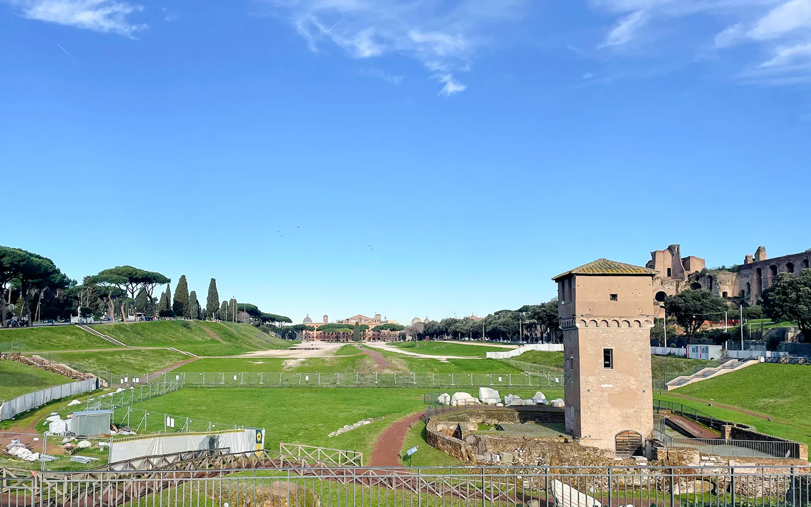 Small-Group Guided Tour of the Caracalla Baths and Circus Maximus Image 12