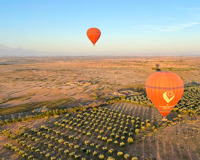Marrakech: Private Sunrise Hot Air Balloon Flight, Berber Breakfast & Certificate