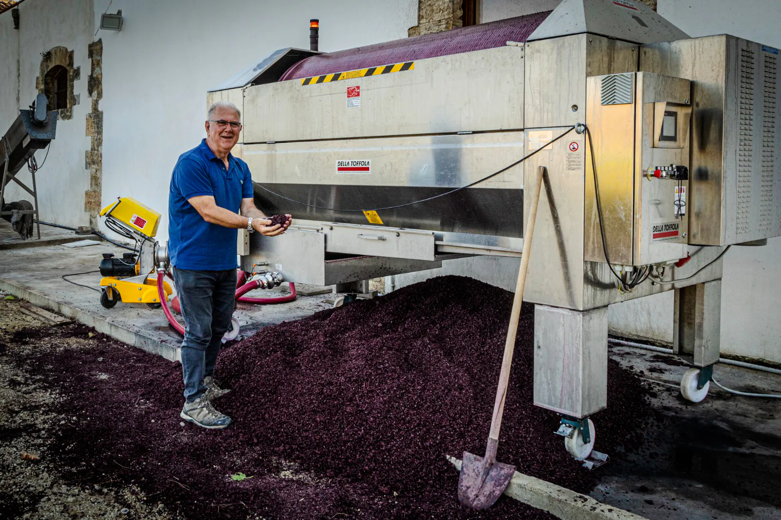 alcamo farm-to-table guided organic wine tasting with 4-course meal-1