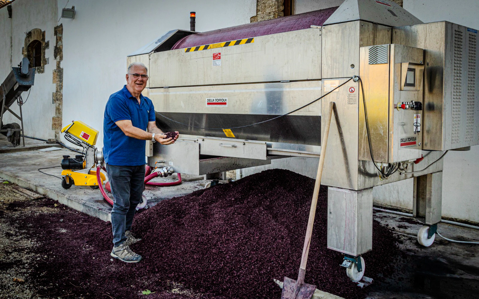 Alcamo Farm-to-Table Guided Organic Wine Tasting with 4-Course Meal