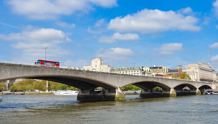 Thames Sightseeing Cruise