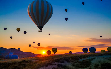Kappadokien: Luftballongflygning vid soluppgången i Göreme med hotelltransfer