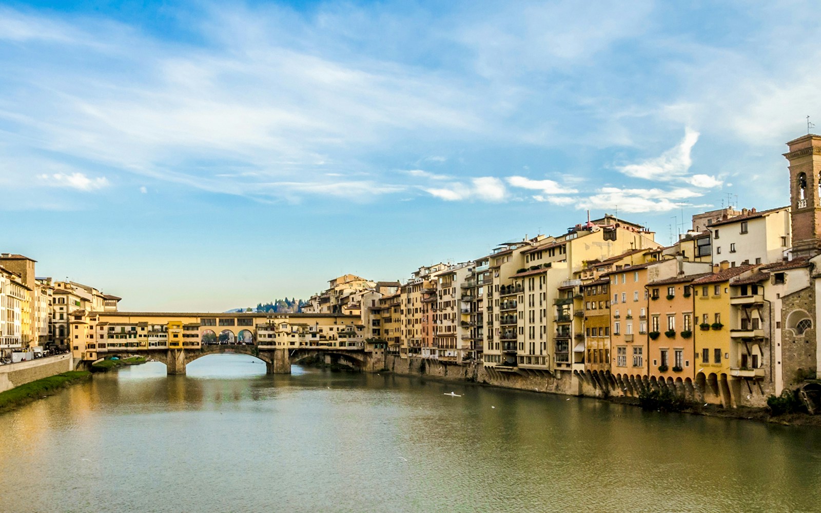 Ponte Vecchio spanning the Arno River in Florence, Italy.