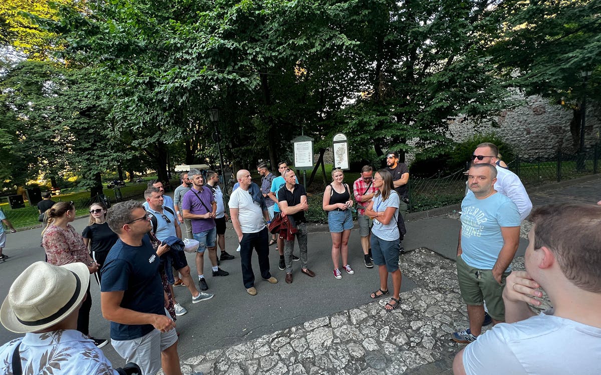 visita guiada a auschwitz-birkenau com passeio noturno pela cidade antiga da cracóvia-10 visita guiada a auschwitz-birkenau com passeio noturno pela cidade antiga da cracóvia-10