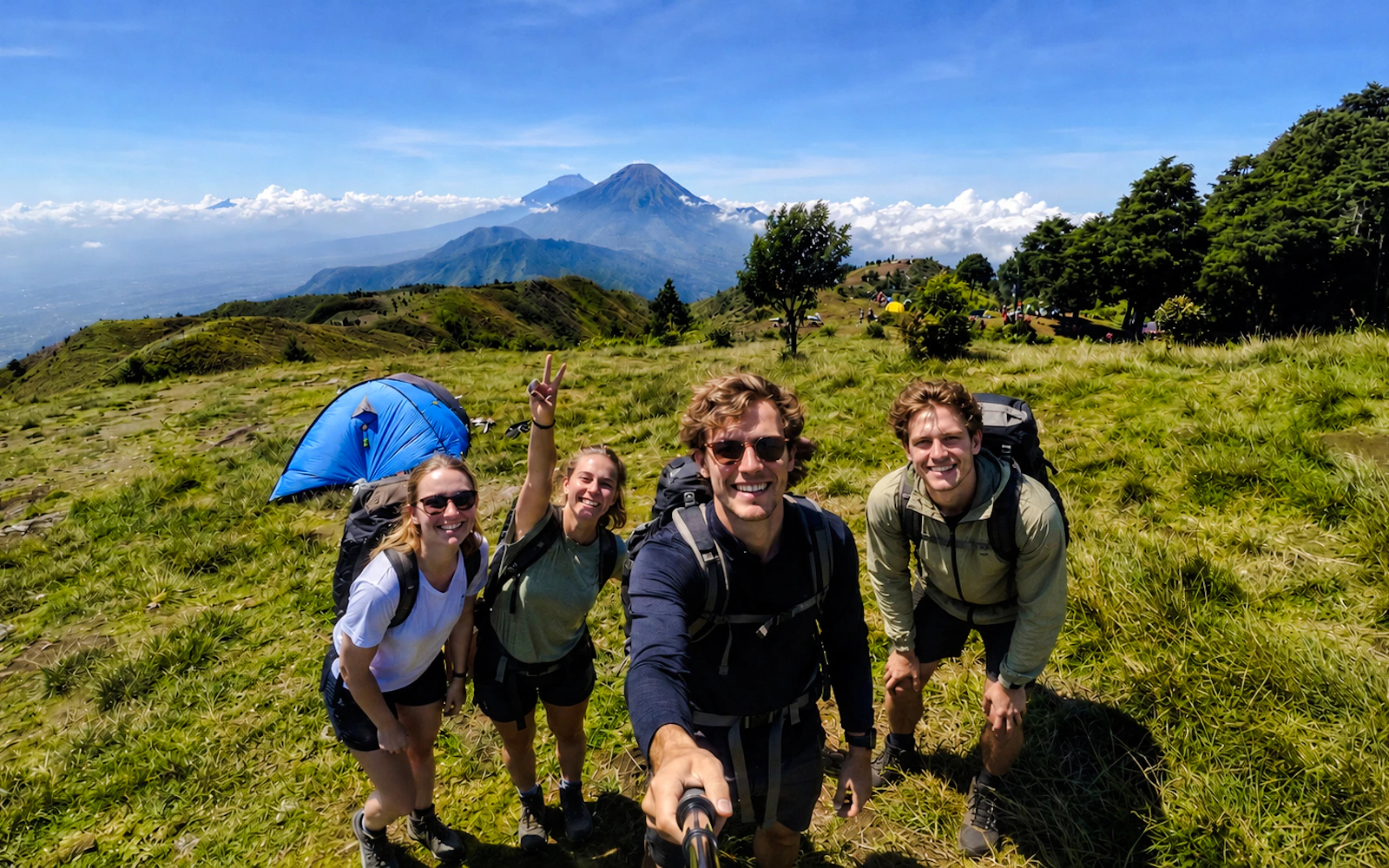 From Yogyakarta: Mount Prau Guided Sunrise Hike (Product 53666)