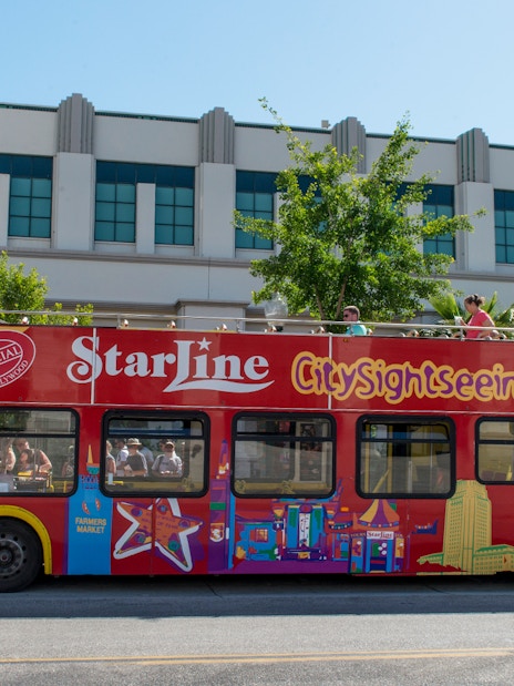 Red double-decker bus for Los Angeles hop-on hop-off city tour.