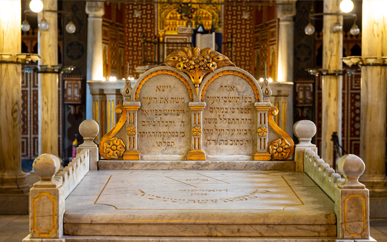 Explore the Ben Ezra Synagogue on your Cairo Day Tour