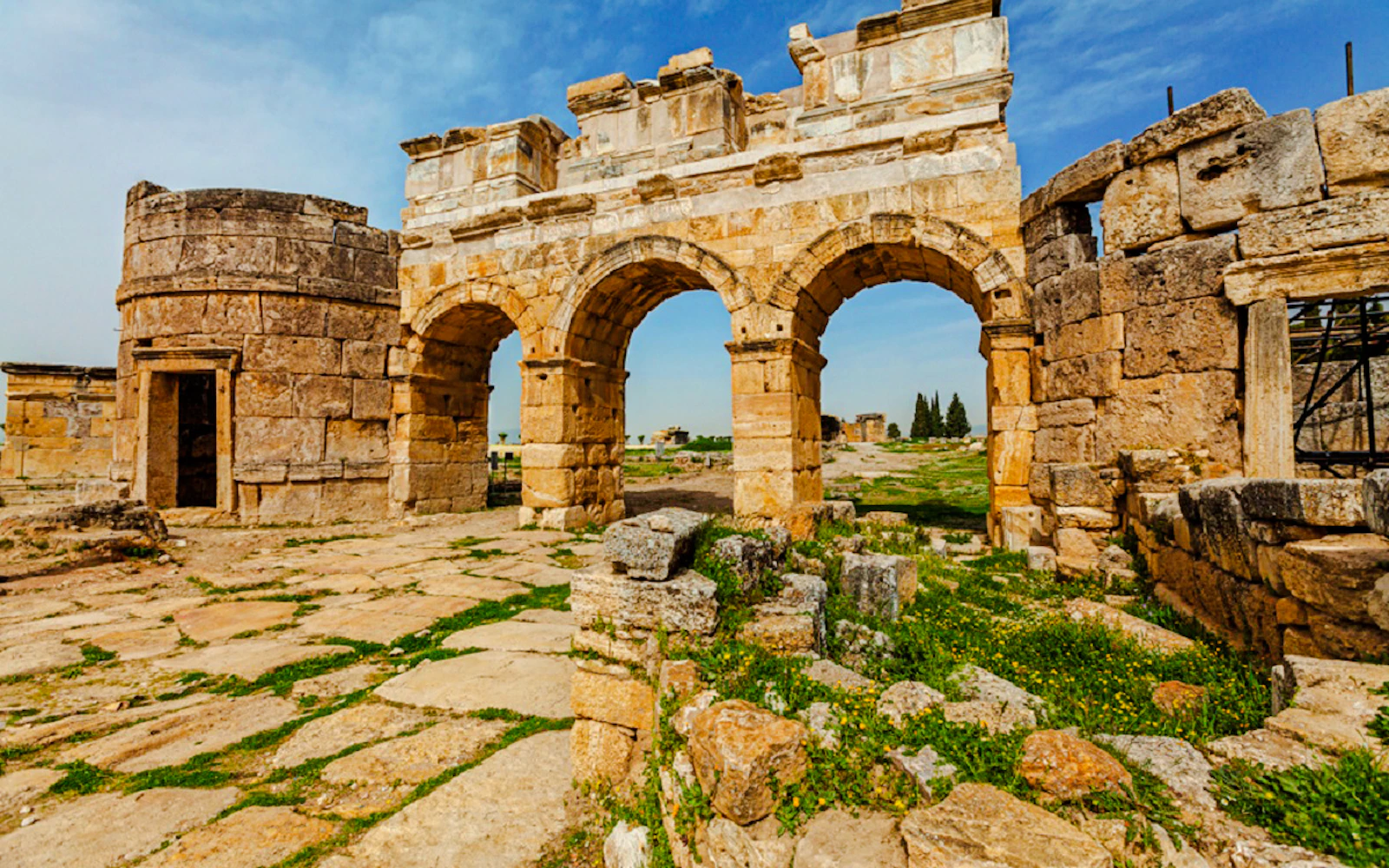 From Bodrum: Private Pamukkale & Hierapolis Tour With Lunch Image 8